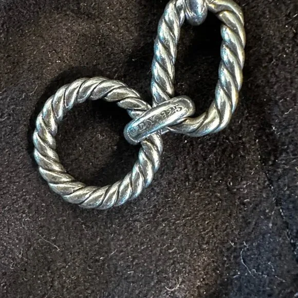 Beautiful XS David Yurman 925 Silver women’s bracelet sapphire end tips on tog - Picture 2 of 5